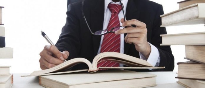 πρακτικός οδηγός δικηγόρων, δικηγόροι