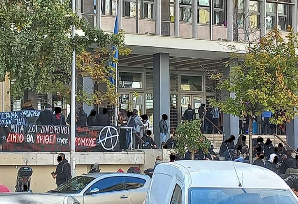 Θεσσαλονίκη: Aναβολή της δίκης για τα επεισόδια με αφορμή τον νεκρό στο Πέραμα