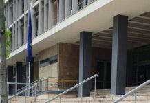 μοναχός