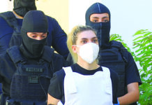 Βάσω Πανταζή: Με ερυθηματώδη λύκο η Ρούλα Πισπιρίγκου αντίφαση, Πισπιρίγκου