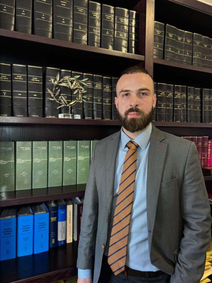 Στειακάκης