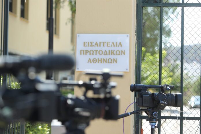 πιρούνι