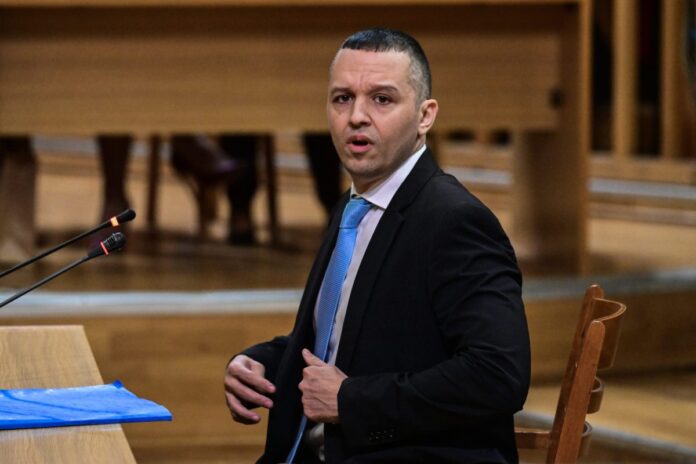 kasidiaris3-scaled-e1761914034798 Κασιδιάρης