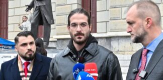 Μουγκοπέτρος