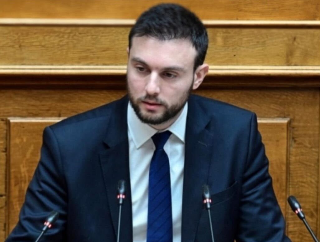 Κωνσταντίνος Φλώρος: «Η αύξηση των ανεξάρτητων βουλευτών δεν είναι το πρόβλημα, αλλά το σύμπτωμα»