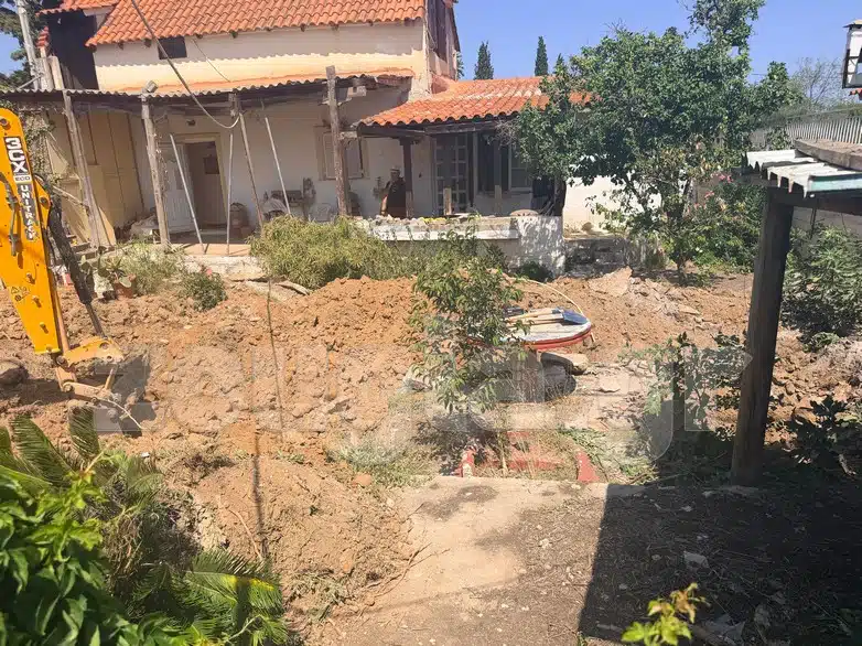 Μαραθώνας: Ομολόγησε ότι απέκρυψε τον θάνατο της μητέρας της για να εισπράττει τη σύνταξη