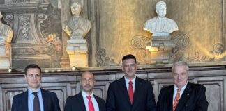 Διεθνές Νομικό Συνέδριο στη Νάπολη υπό την Ένωση Ποινικολόγων και Μαχόμενων Δικηγόρων και τον ΔΣΚ Δημήτρης Γκαβέλας, Ένωση Ποινικολόγων και Μαχόμενων Δικηγόρων, Δικηγορικός Σύλλογος Κέρκυρας, ΔΣΚ